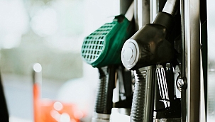 MOTORİNE İNDİRİM BEKLENİYOR