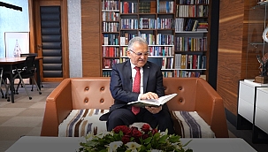 OKUYAN BAŞKAN OKUYAN ŞEHİR