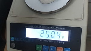 ŞÜPHE ÜZERİNE DURDURULAN ARAÇTAN UYUŞTURUCU ÇIKTI