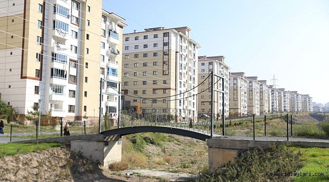 YAPILAN YENİ ÇALIŞMALARLA ESNAF TOKİ'NİN ÇEHRESİ DEĞİŞTİ