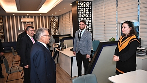 BÜYÜKKILIÇ, ALO 153 VE BEYAZ MASA'YI ZİYARET ETTİ