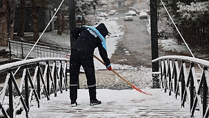 HACILAR BEYAZA BÜRÜNDÜ