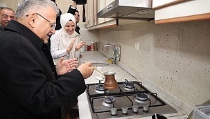 İLK DOĞAL GAZI YAKTI, PİŞİRİLEN İLK KAHVEYİ İÇTİ