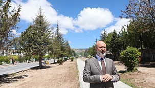 KOCASİNAN'DA KİŞİ BAŞINA 15,23 METREKARE YEŞİL ALAN DÜŞÜYOR