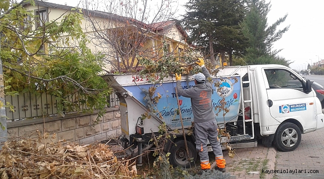 MELİKGAZİ BELEDİYESİ GAZEL TEMİZLİĞİ YAPIYOR