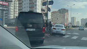 UĞUREVLER KAVŞAĞINDA KAZA