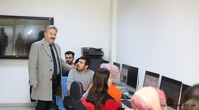 Başkan Dr. Palancıoğlu, Akıl Küpü Kütüphanesi'nin İnşaatını İnceledi