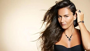 Eda Taşpınar'a camide çektirdiği fotoğraf nedeniyle soruşturma