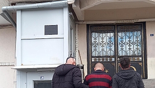 Suriye uyruklu DEAŞ üyesi gizlendiği evde yakalandı