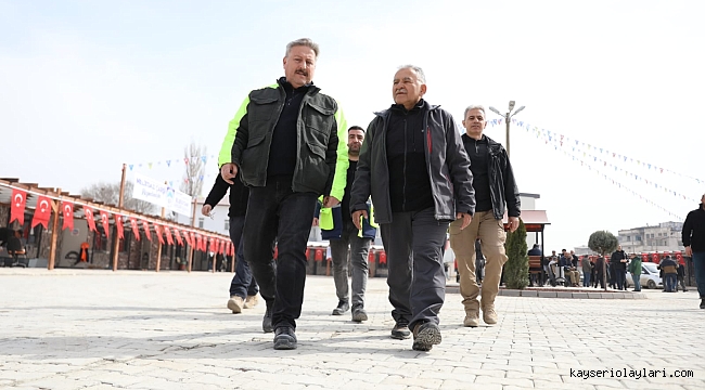 HAYAT YAVAŞ YAVAŞ NORMALE DÖNÜYOR
