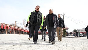 HAYAT YAVAŞ YAVAŞ NORMALE DÖNÜYOR