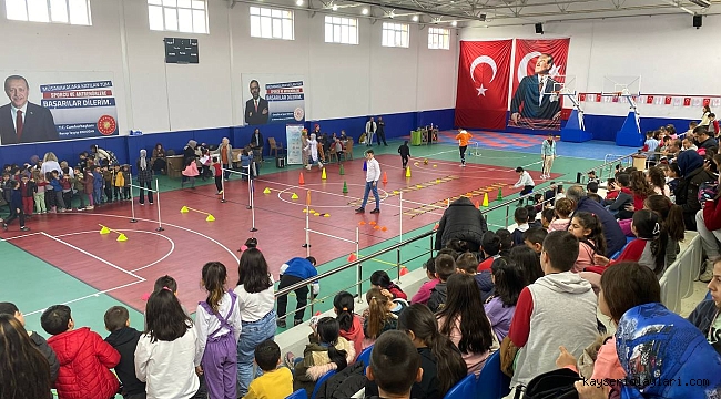 BÜYÜKŞEHİR'DEN TOMARZA'DA ÇOCUKLARA ÖZEL ETKİNLİK