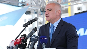 Bakan Ersoy: Devlet ve millet olarak birbirimize tutunup, ayakta kaldık