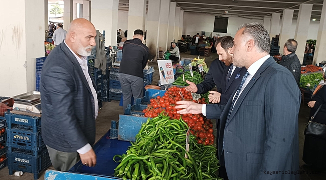ÖZSOY, FEVZİ ÇAKMAK PAZAR GEZDİ