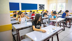1 milyondan fazla öğrenci sınavda: Yaparsınız çocuklar