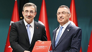 Enflasyonla mücadeleye özel önem! Beştepe'de devir teslim