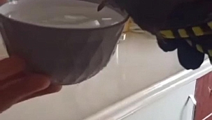 GÜVERCİN HAVALANDIRMA BOŞLUĞUNA SIKIŞTI