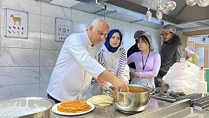 YABANCI GENÇLER KAYSERİ YEMEKLERİ YAPTI