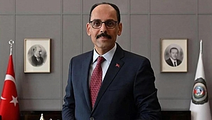 Yeni MİT Başkanı İbrahim Kalın'dan makam odasından ilk fotoğraf