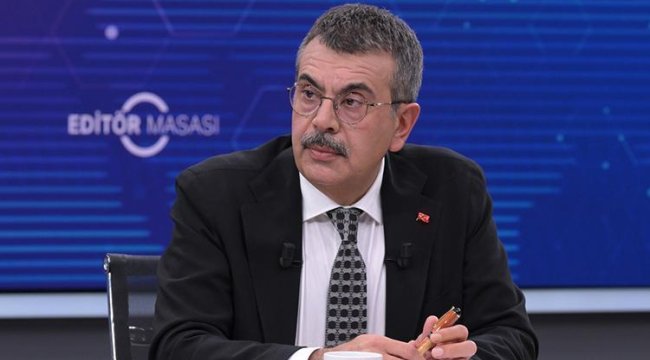 Yeni müfredat nasıl olacak? Devamsızlık ve sınıf tekrarına af gelecek mi? Bakan Tekin açıkladı...