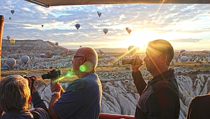 933 BİN BALON YOLCUSU İLE REKOR KIRILDI