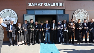 ULU ÇINARLARIN GÖLGESİNDE ANILARLA FİLİZLENEN DEĞERLER