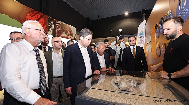 BÜYÜKKILIÇ'IN BELEDİYECİLİĞİNE ANKARA'DAN TEŞEKKÜR
