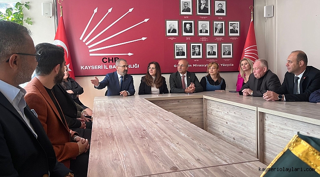 BAŞKAN ADAYI REFİK KARAKUZAY CHP'Yİ ZİYARET ETTİ