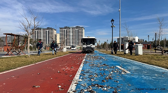 BÜYÜKŞEHİR, TEMİZ KAYSERİ İÇİN ÇALIŞIYOR