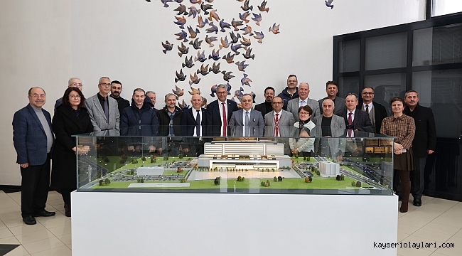 ERCİYES ÜNİVERSİTESİ TIP FAKÜLTESİ YENİ HASTANESİNE KAVUŞACAK