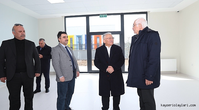 ​​​​​​​ BÜYÜKKILIÇ, ALZHEİMER GÜNDÜZ YAŞAM MERKEZİ'NDE HEYETİ AĞIRLADI