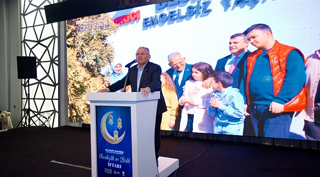 BÜYÜKKILIÇ, EŞİ DR. NECMİYE BÜYÜKKILIÇ İLE İFTARA KATILDI