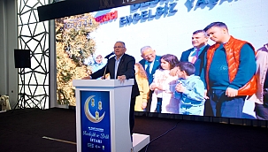 BÜYÜKKILIÇ, EŞİ DR. NECMİYE BÜYÜKKILIÇ İLE İFTARA KATILDI