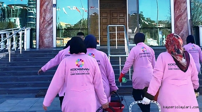 KOCASİNAN'DAN CAMİLER İÇİN RAMAZAN'A ÖZEL TEMİZLİK