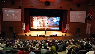 TİYATRODAN SÖYLEŞİYE, KUM SANATINDAN KONSERE