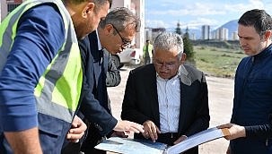 BAŞKAN BÜYÜKKILIÇ: HİZMET YAPILAŞMANIN ÖNÜNDE GİDİYOR