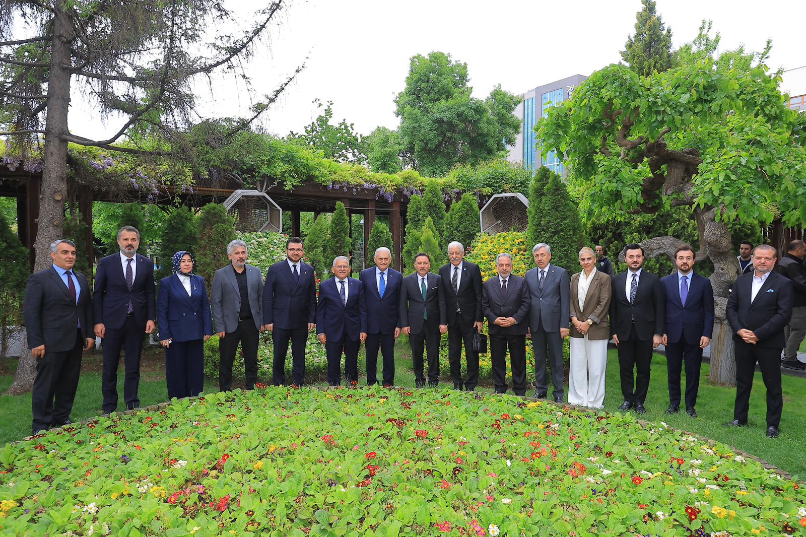 TÜRK DÜNYASI BURAM BURAM KAYSERİ'DE TÜTMÜŞ OLACAK