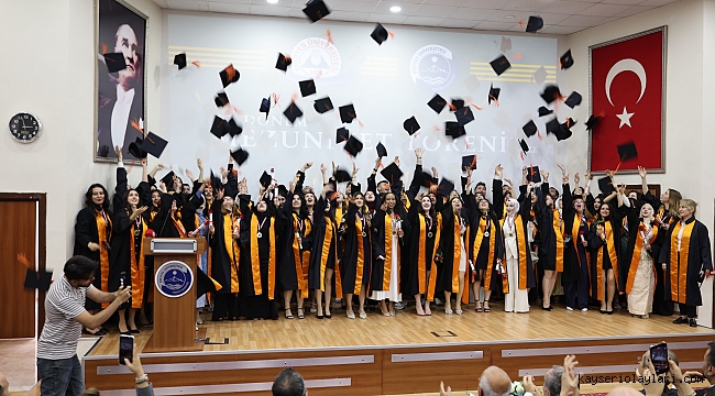 ERÜ TURİZM FAKÜLTESİ 17. DÖNEM MEZUNLARINI VERDİ