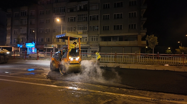 ASFALT ÇALIŞMASI GECE YARISI GERÇEKLEŞTİRİLDİ