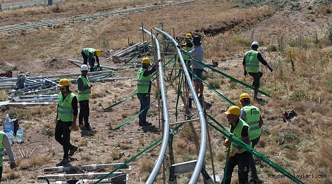 DAĞ KIZAĞINDA RAYLAR YERİNE OTURUYOR