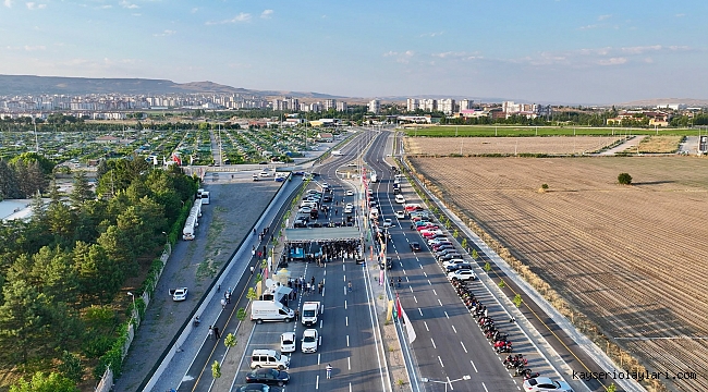 MAŞALLAH KARAYOLLARI GİBİ YOL YAPIYORSUNUZ